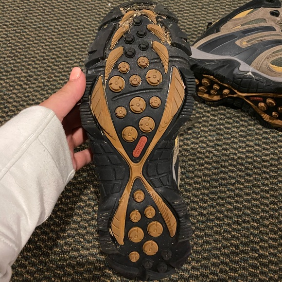 Wolverine Hiking Boots - Picture 4 of 6